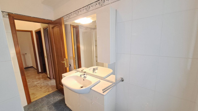 2 CAMERE in vendita a Fidenza