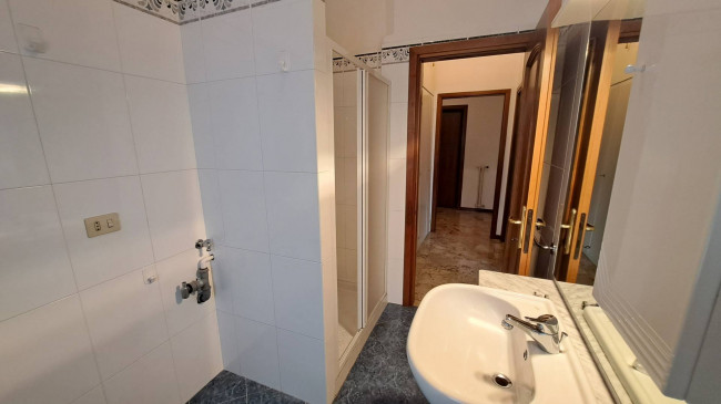 2 CAMERE in vendita a Fidenza
