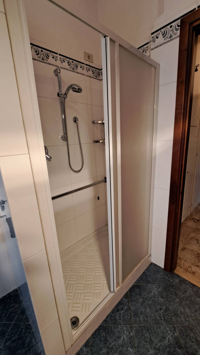 2 CAMERE in vendita a Fidenza