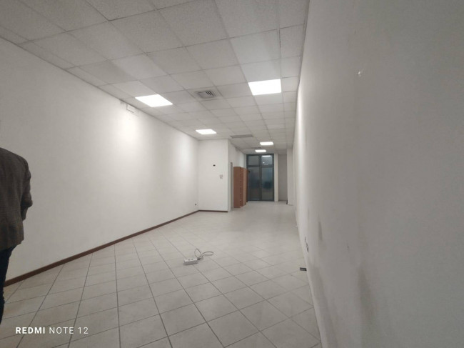 NEGOZIO in affitto a Fidenza