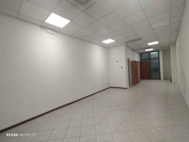 NEGOZIO in affitto a Fidenza