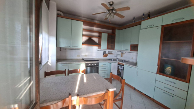 3 CAMERE in vendita a Fidenza