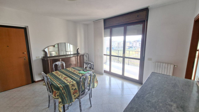 3 CAMERE in vendita a Fidenza