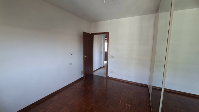 3 CAMERE in vendita a Fidenza