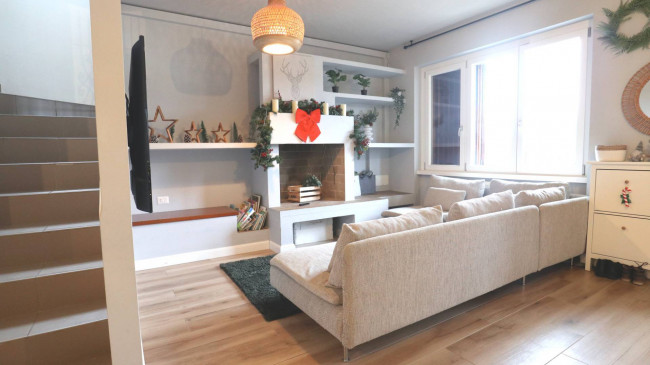 CASA SCHIERA in vendita a Salsomaggiore Terme