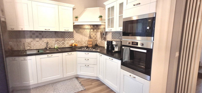 CASA SCHIERA in vendita a Salsomaggiore Terme