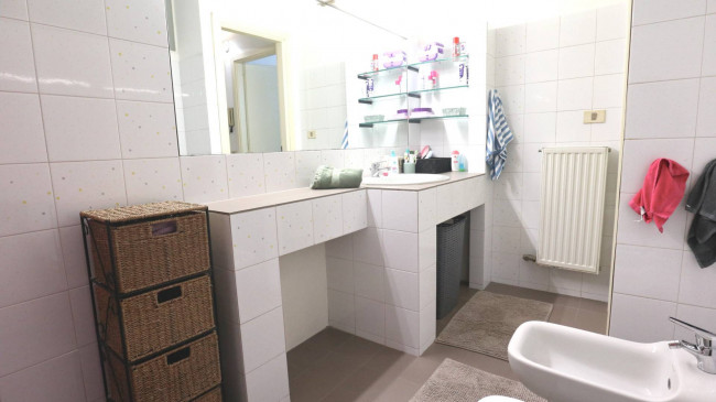 CASA SCHIERA in vendita a Salsomaggiore Terme