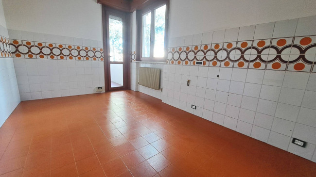 2 CAMERE in vendita a Fidenza