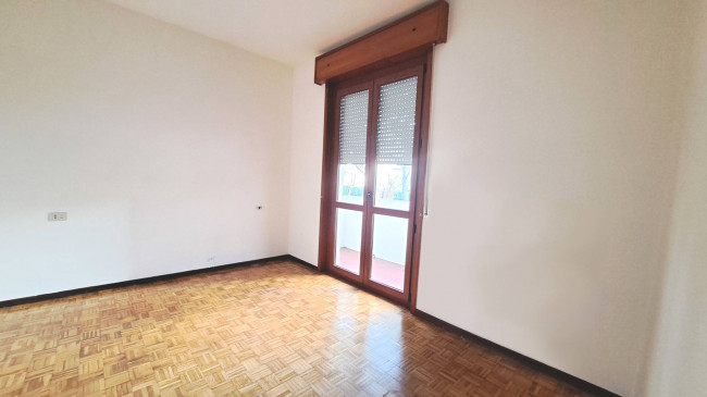 2 CAMERE in vendita a Fidenza