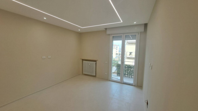2 CAMERE in vendita a Fidenza