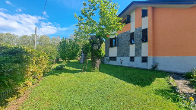 VILLA in vendita a Villafranca in Lunigiana