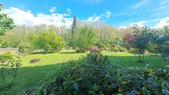 VILLA in vendita a Villafranca in Lunigiana