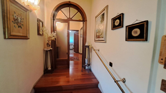 VILLA in vendita a Villafranca in Lunigiana