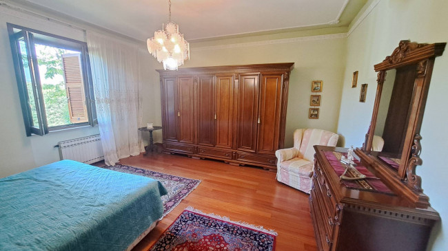VILLA in vendita a Villafranca in Lunigiana
