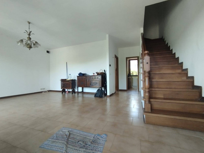 CASA SCHIERA in vendita a Salsomaggiore Terme