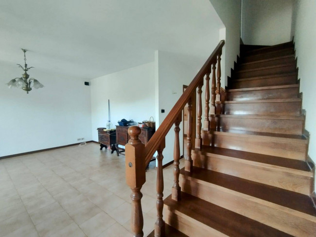 CASA SCHIERA in vendita a Salsomaggiore Terme