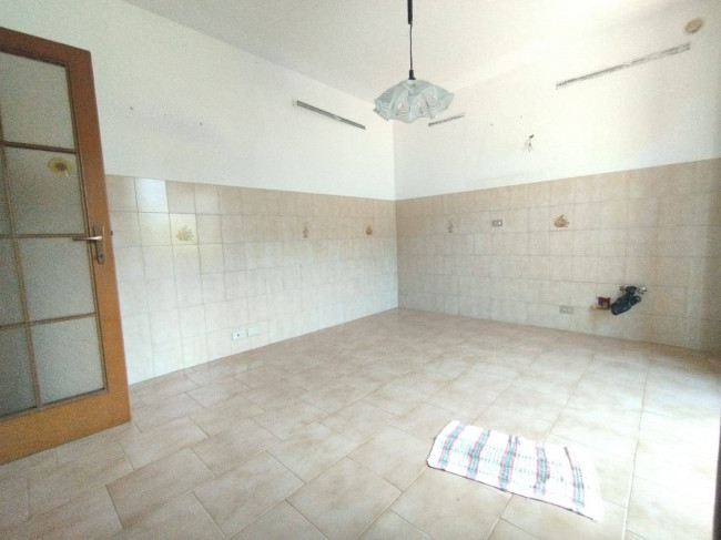 CASA SCHIERA in vendita a Salsomaggiore Terme