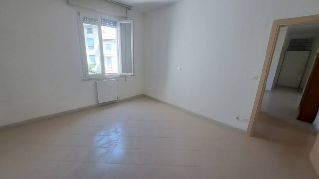 2 CAMERE in vendita a Fidenza