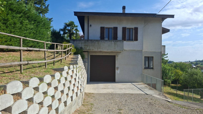 CASA SINGOLA in vendita a Salsomaggiore Terme