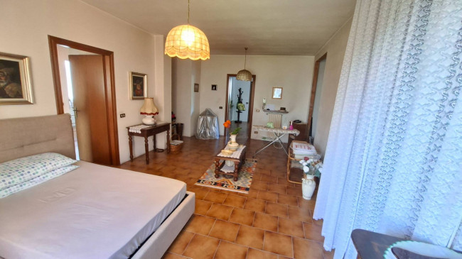 CASA SINGOLA in vendita a Salsomaggiore Terme