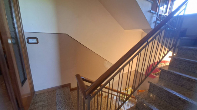 CASA SINGOLA in vendita a Soragna