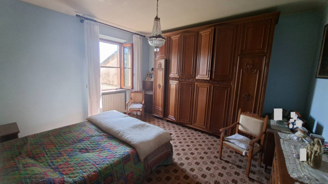 CASA SINGOLA in vendita a Soragna