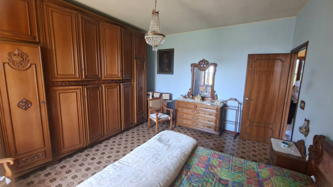 CASA SINGOLA in vendita a Soragna