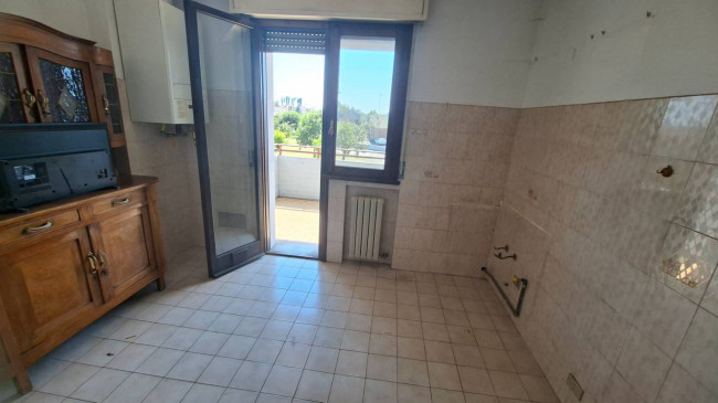 2 CAMERE in vendita a Fidenza