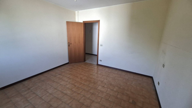 2 CAMERE in vendita a Fidenza