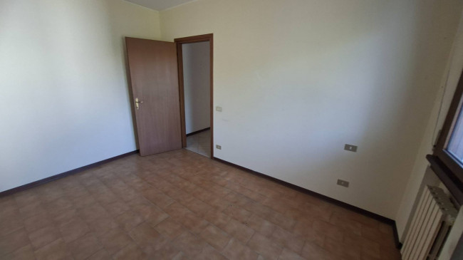 2 CAMERE in vendita a Fidenza