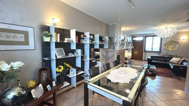 CASA SCHIERA in vendita a Fidenza