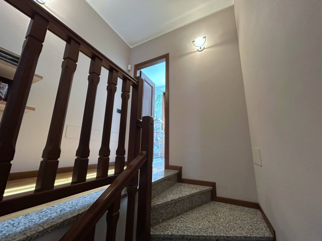 CASA SCHIERA in vendita a Fidenza