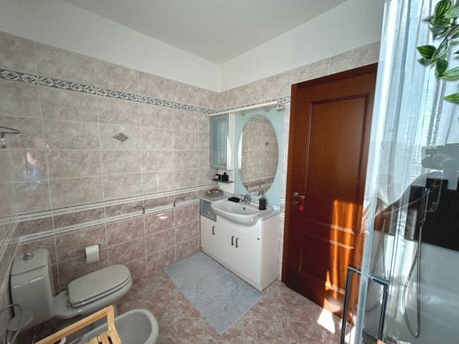 CASA SCHIERA in vendita a Fidenza