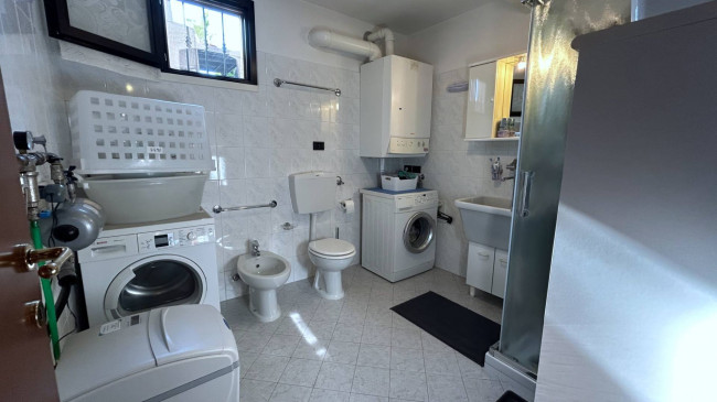 CASA SCHIERA in vendita a Fidenza