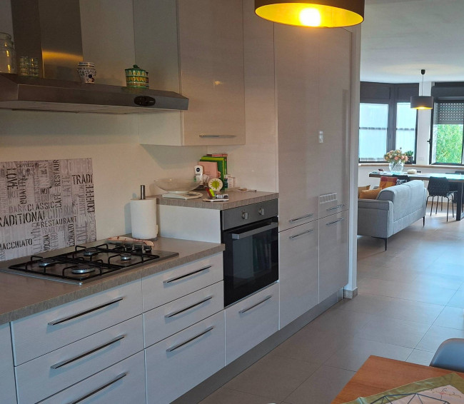 2 CAMERE in vendita a Fidenza