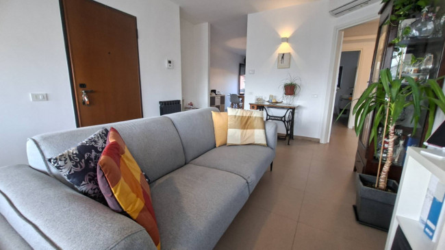 2 CAMERE in vendita a Fidenza