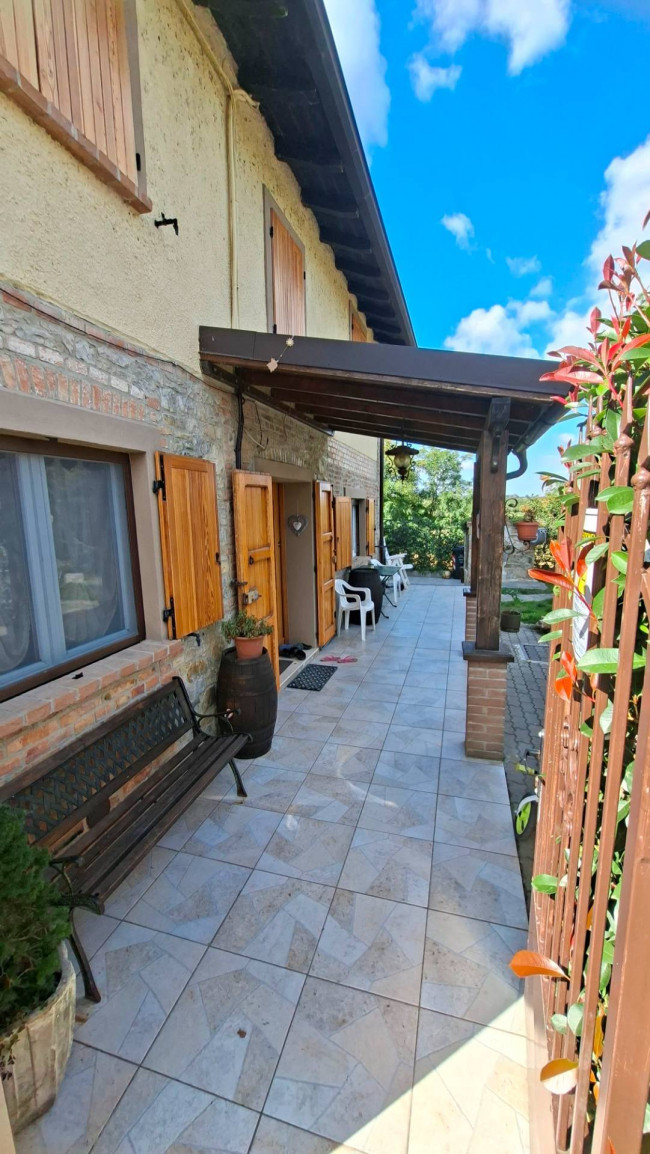 3 CAMERE in vendita a Fidenza