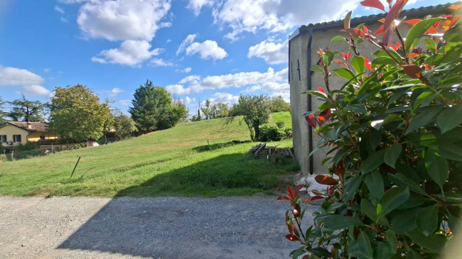 3 CAMERE in vendita a Fidenza