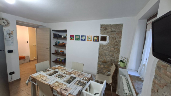 3 CAMERE in vendita a Fidenza