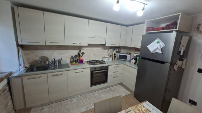 3 CAMERE in vendita a Fidenza