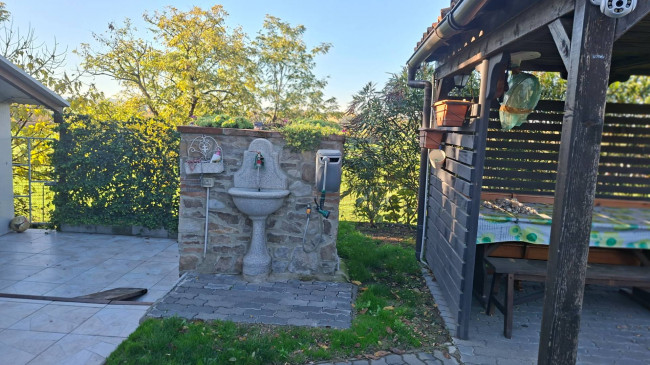 3 CAMERE in vendita a Fidenza