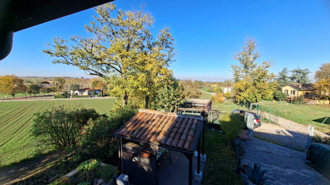 3 CAMERE in vendita a Fidenza