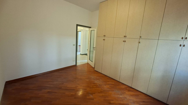 2 CAMERE in vendita a Fidenza