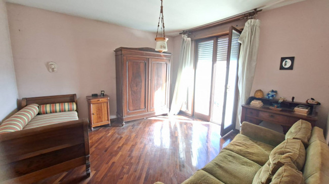 2 CAMERE in vendita a Fidenza