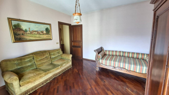 2 CAMERE in vendita a Fidenza