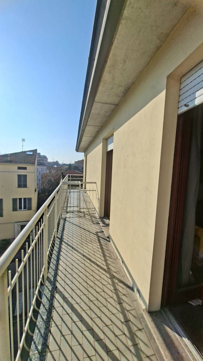 2 CAMERE in vendita a Fidenza