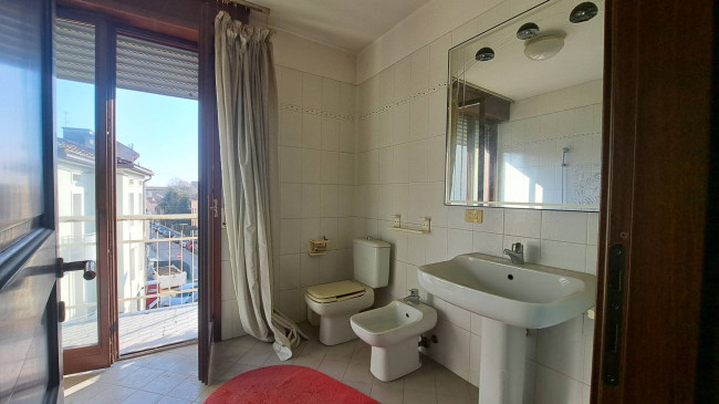 2 CAMERE in vendita a Fidenza