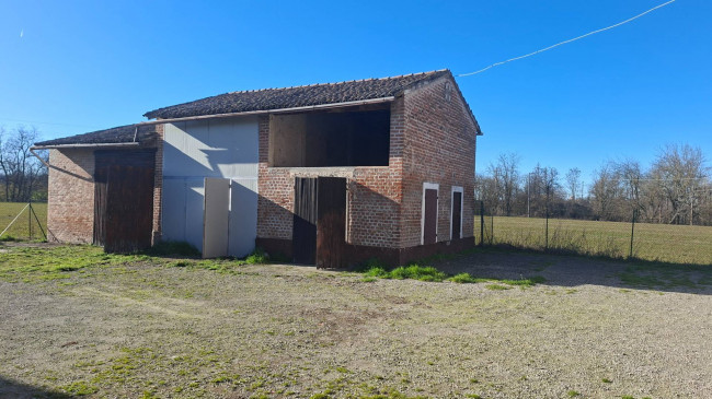 RUSTICO in vendita a Fidenza