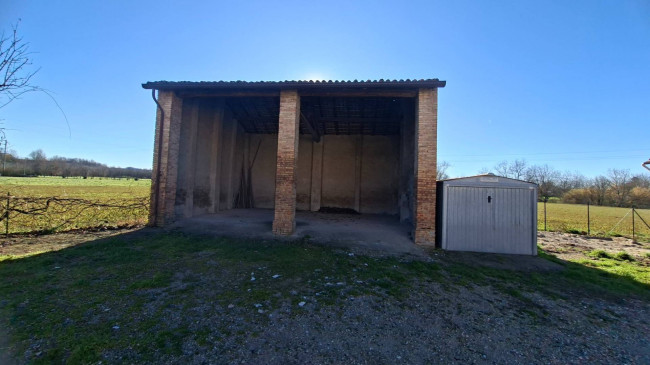 RUSTICO in vendita a Fidenza