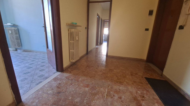 2 CAMERE in vendita a Fidenza